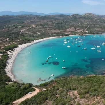 Baptême d'hélicoptère en Corse - Survol de Bonifacio - vue 2