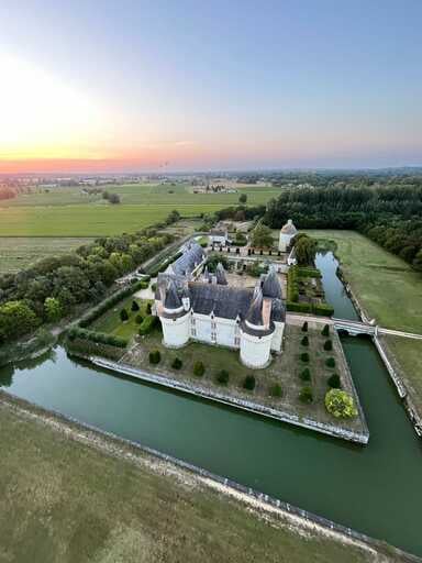 Vol en montgolfière à Saumur - survol des Châteaux de la Loire - vue 1