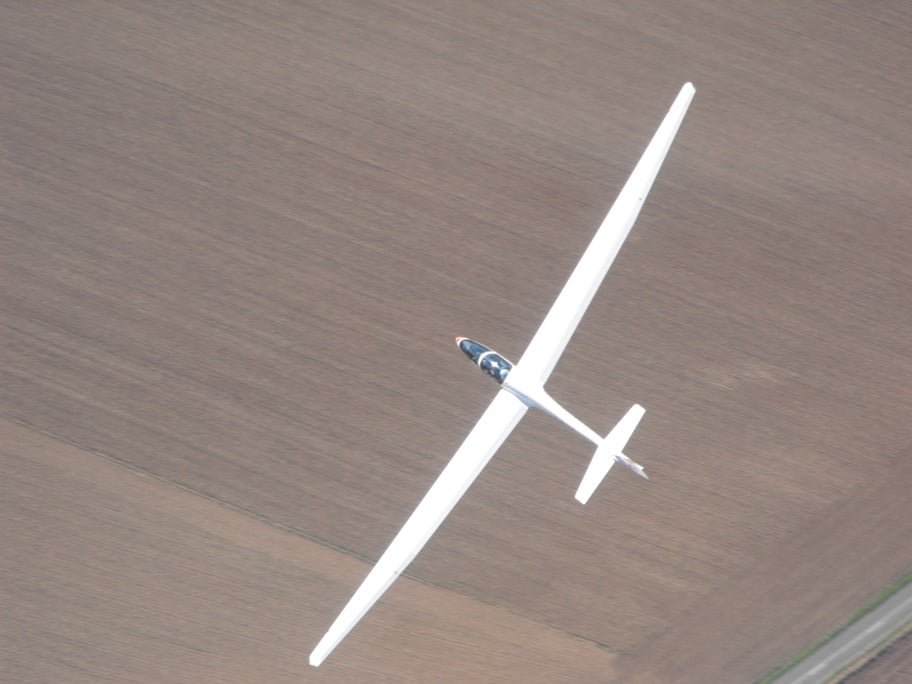 Vol d'initiation au pilotage de planeur au nord de Paris - vue 1
