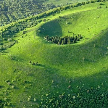 Survol des volcans d'Auvergne en hélicoptère - vue 5