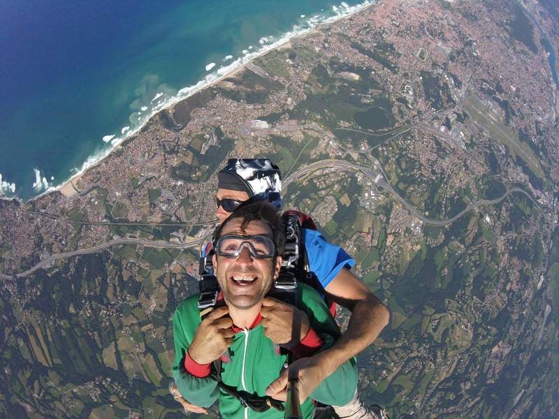 Saut en parachute tandem à Biarritz - vue 4