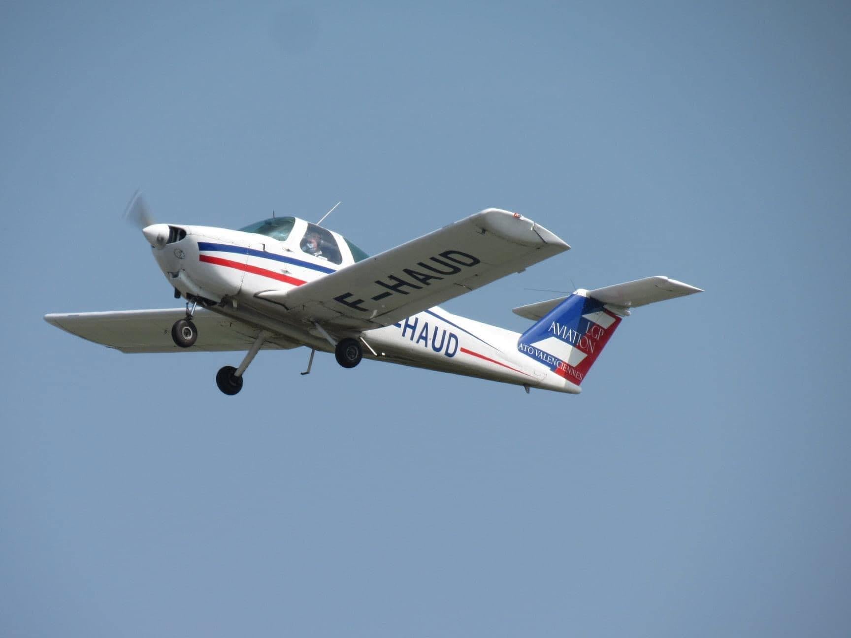 Vol d'initiation au pilotage d'avion à Valenciennes - vue 4