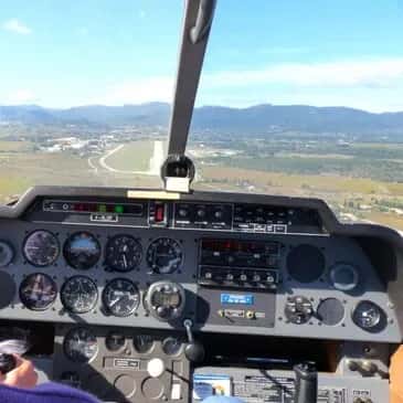 Baptême en avion autour de Cuers dans le Var - vue 4