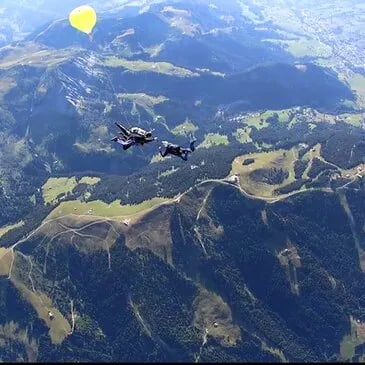 Saut en parachute d'hélicoptère au massif du mont blanc  - vue 5