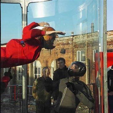 Stage simulateur de saut en parachute à Montpellier - vue 4