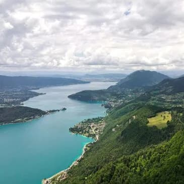 Survol du lac du Bourget en parapente - vue 4
