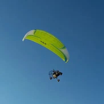 Baptême en paramoteur près de Tours Baptême en paramoteur près de Tours