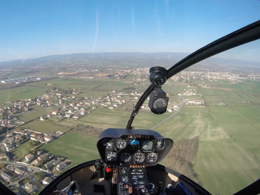 Baptême en hélicoptère à Saint Etienne - vue 2