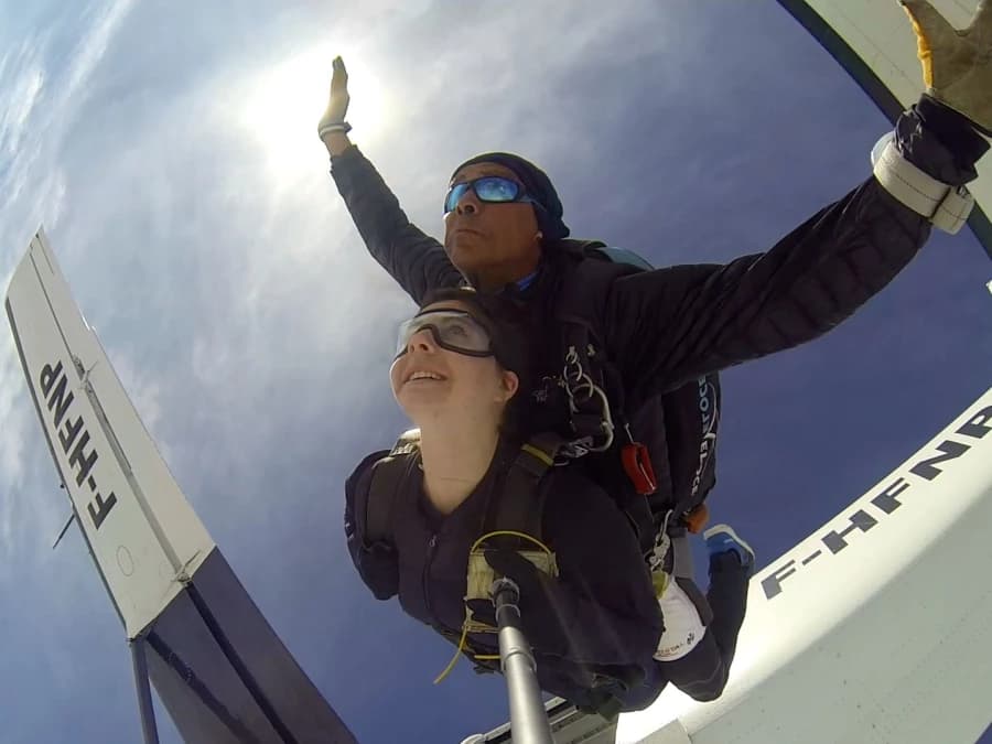 Saut en parachute tandem près d'Auxerre - vue 5