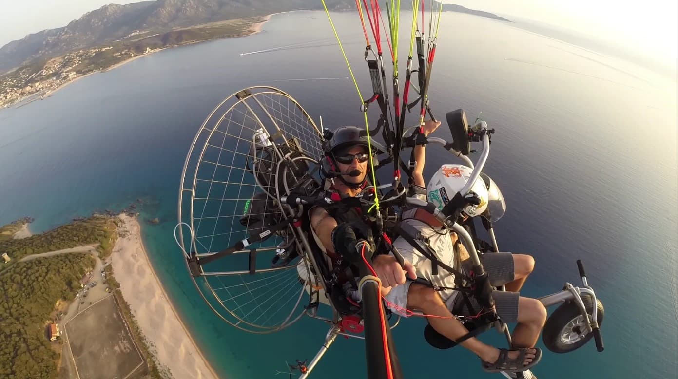 Vol découverte en paramoteur lac de Serre-Ponçon (05) - vue 4