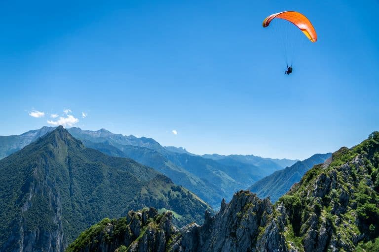 Baptême en parapente au sud de Pau - vue 2