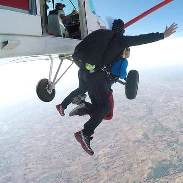 Saut en parachute tandem à Albi - vue 2