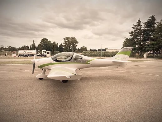Vol d'initiation au pilotage d'ULM au sud de Poitiers - vue 1