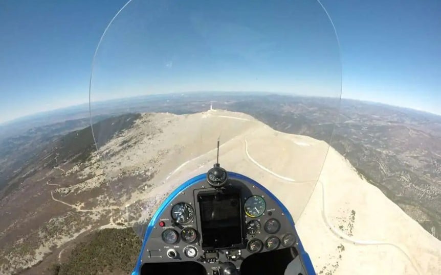Baptême en ULM autogire autour de Carpentras et du mont Ventoux - vue 1