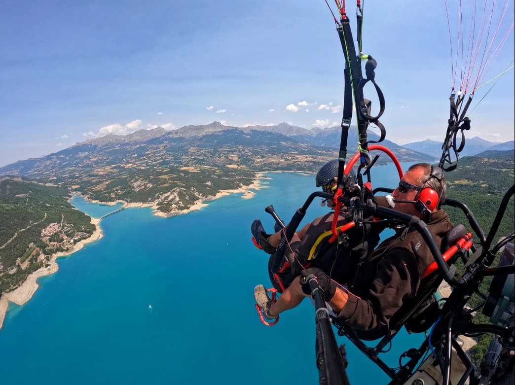 Vol découverte en paramoteur lac de Serre-Ponçon (05) - vue 7