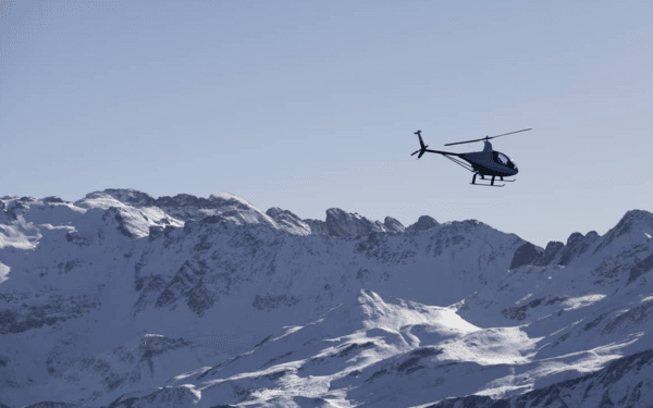 Vol en hélicoptère en Haute-Savoie prés d'Annecy - vue 1
