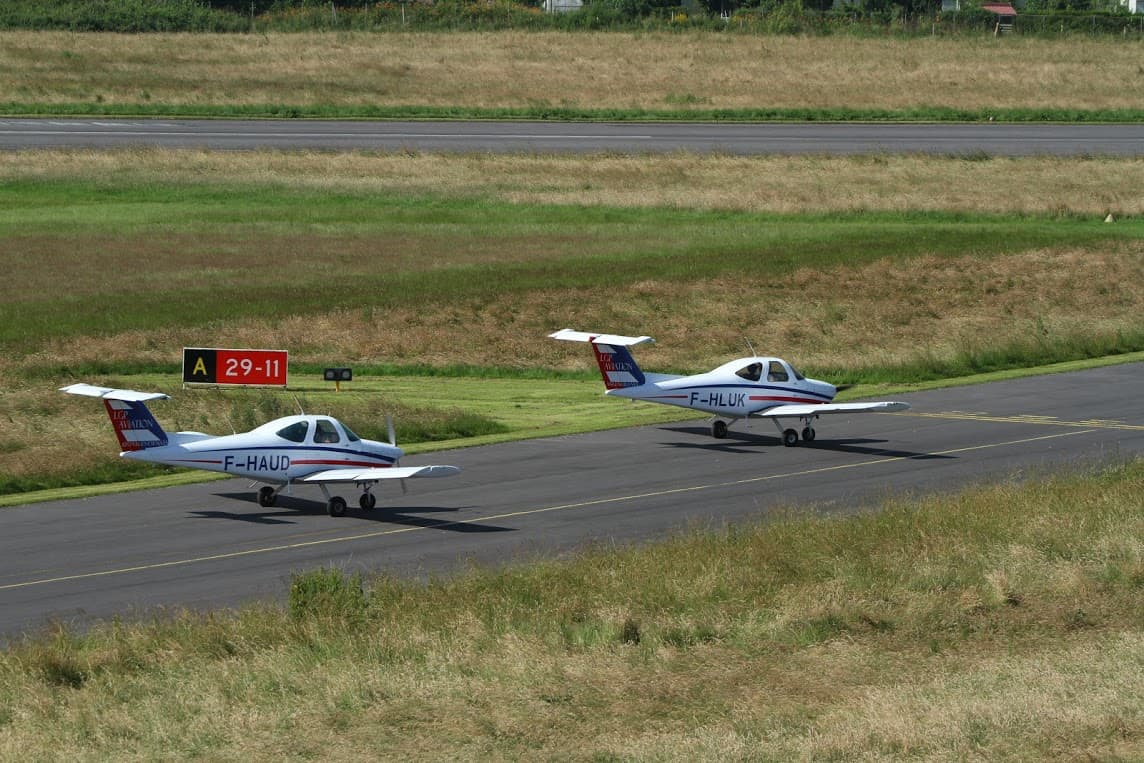 Vol d'initiation au pilotage d'avion à Valenciennes - vue 3