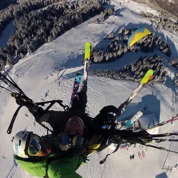 Vol en parapente à ski à Méribel en Savoie - vue 2
