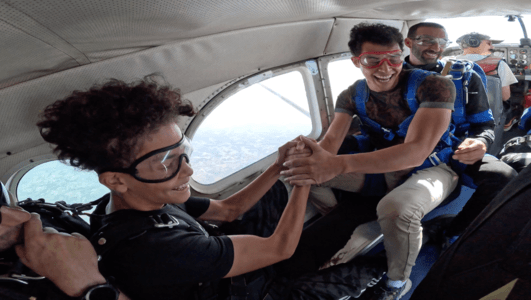 Saut en Parachute en tandem proche de Toulouse - vue 3