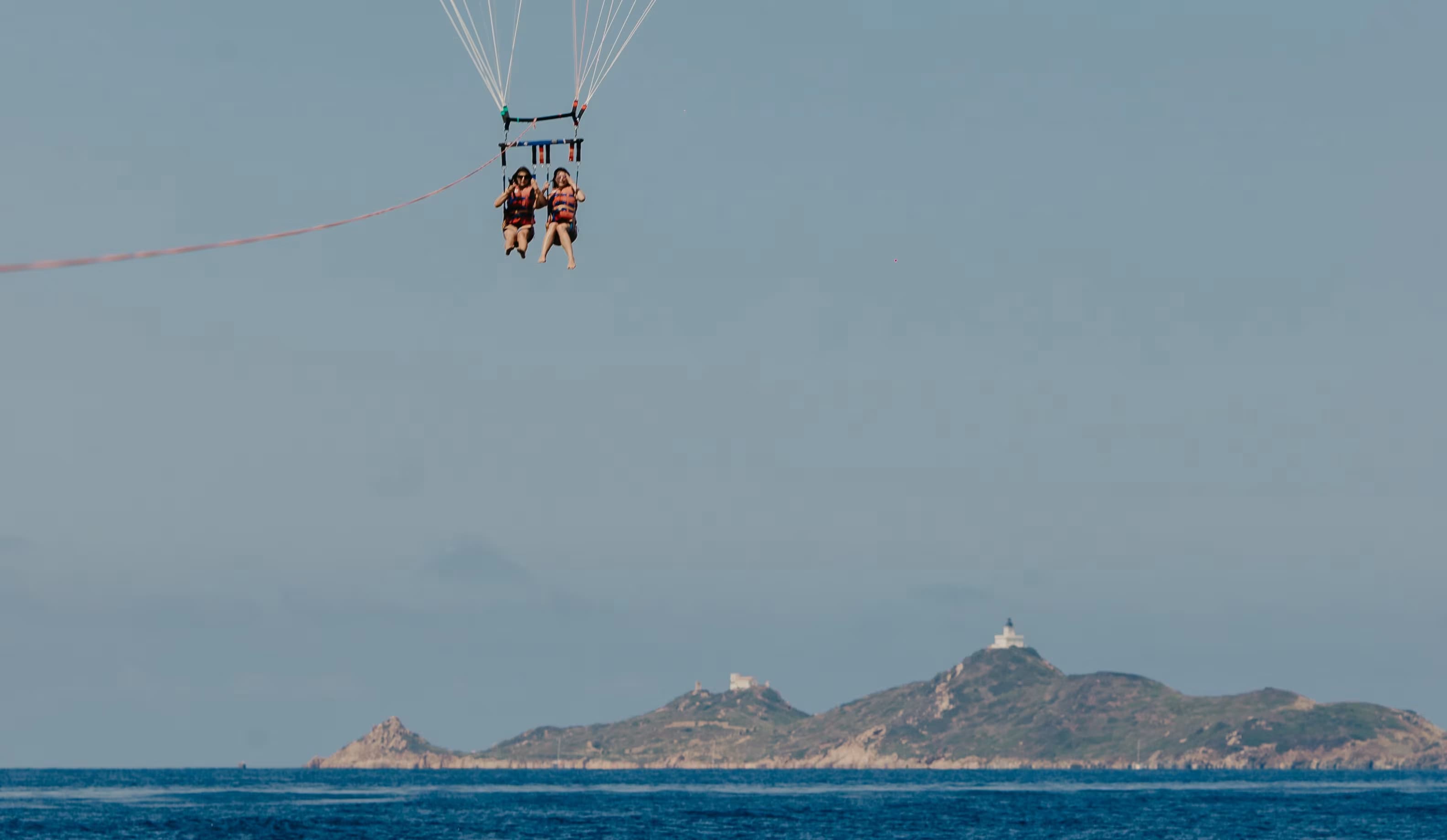 Vol en parachute ascensionnel à Ajaccio - vue 2