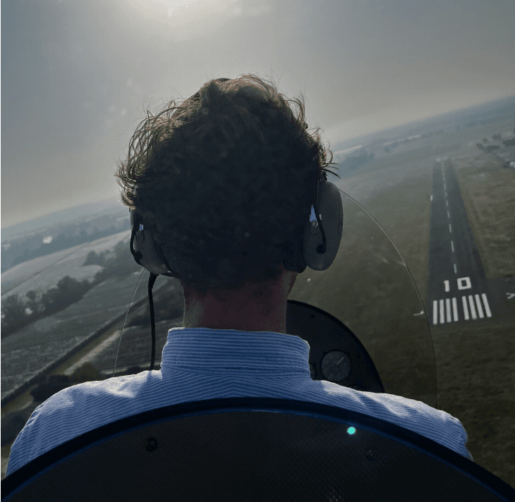 Vol d'initiation au pilotage en autogire prés de Toulouse Vol d'initiation au pilotage en autogire prés de Toulouse