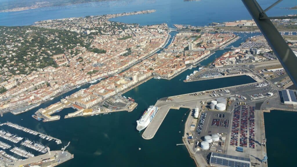 Stage d'initiation au pilotage d'ULM 3 axes prés de Montpellier - vue 2