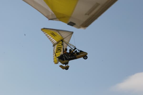 Baptême de l'air à 2 ULM pendulaire aux alentours de meaux Baptême de l'air à 2 ULM pendulaire aux alentours de meaux