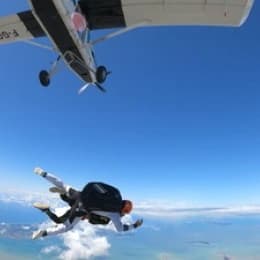 Saut en parachute tandem près de La Rochelle - vue 4