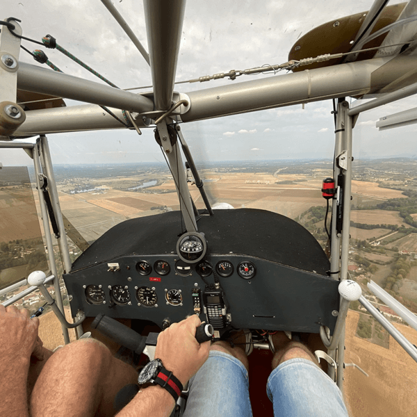 Vol d'initiation au pilotage d'ULM multi-axes dans le jura - vue 1