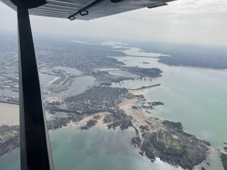 Vol en ULM de Dinard à Cancale et la pointe du Grouin - vue 3