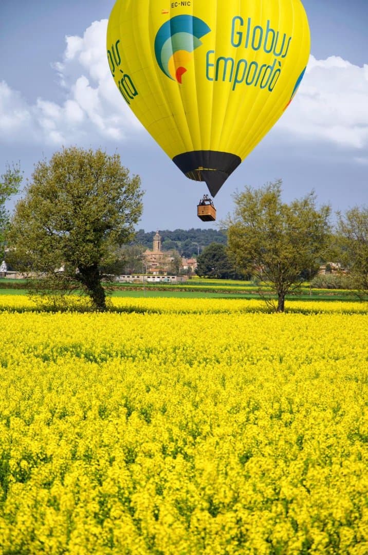 Vol privé en montgolfière 8 personnes en Espagne à 1 h de Perpignan Vol privé en montgolfière 8 personnes en Espagne à 1 h de Perpignan