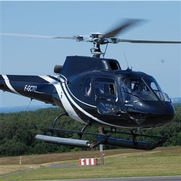 Survol des plages du débarquement en hélicoptère Survol des plages du débarquement en hélicoptère