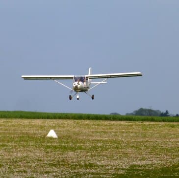 Vol en ULM 3 axes à Chartres Vol en ULM 3 axes à Chartres