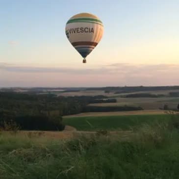 Baptême en montgolfière dans les Ardennes Baptême en montgolfière dans les Ardennes