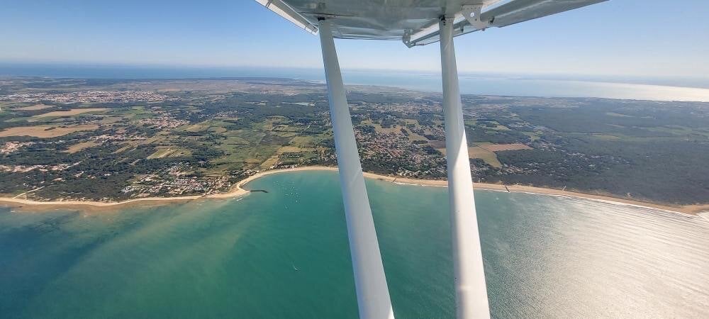 Vol d'initiation au pilotage d'ULM multi-axes dans la région de la rochelle - vue 2