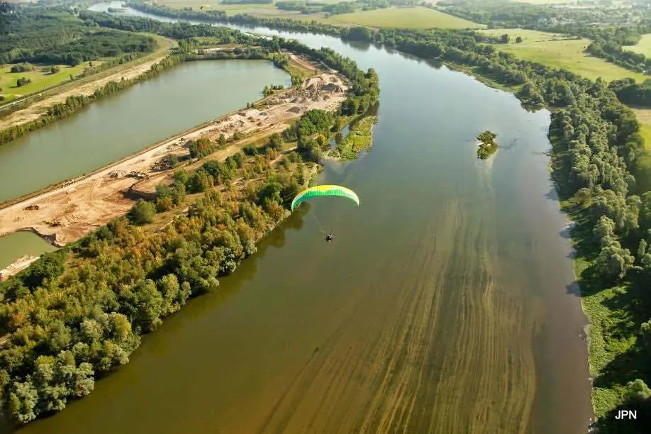 Baptême en paramoteur au sud de Paris Baptême en paramoteur au sud de Paris