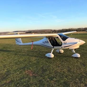 Initiation au pilotage en planeur motorisé près de Paris - vue 2