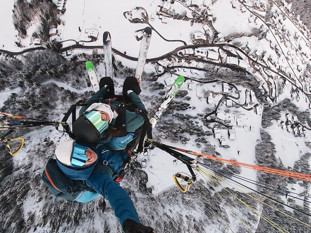 Vol en parapente à La Clusaz en haute Savoie - vue 2