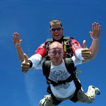 Saut en parachute tandem à Gap avec Hotel inclus - vue 2