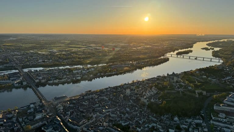 Vol en montgolfière à Saumur - survol des Châteaux de la Loire - vue 3