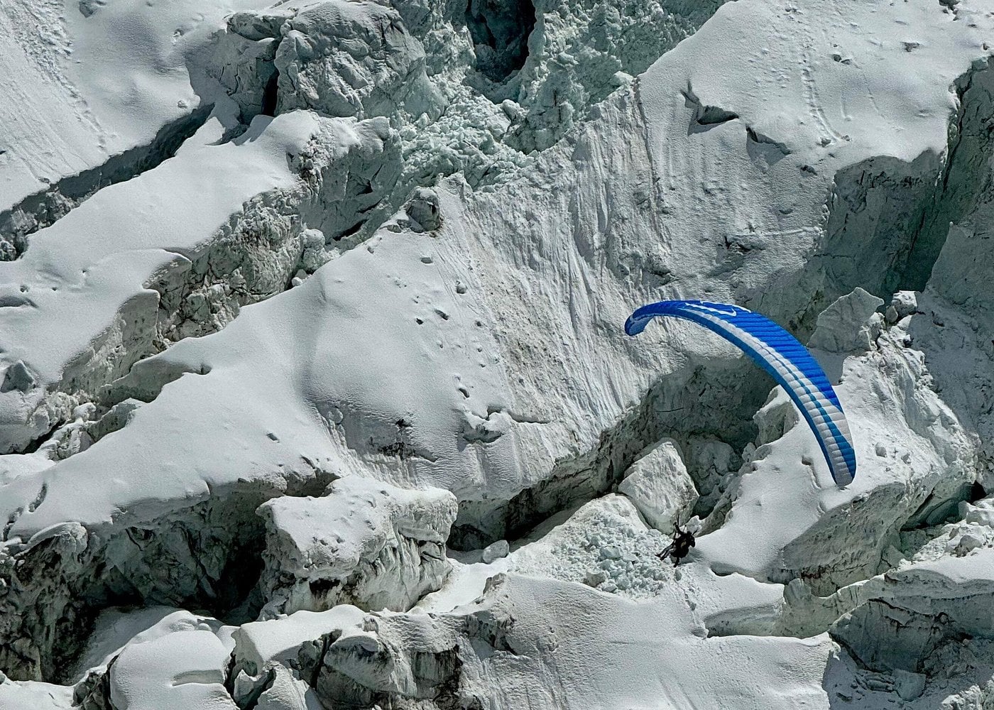 Vol en parapente face au Mont-Blanc - vue 3