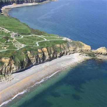 Survol des plages du débarquement en hélicoptère - vue 6