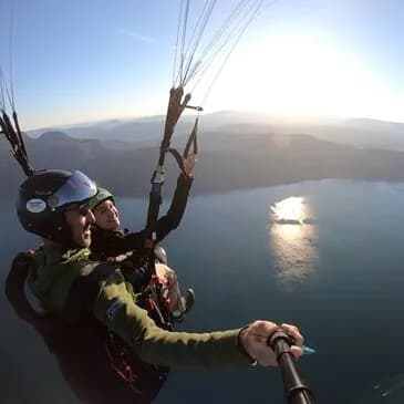 Survol du lac du Bourget en parapente - vue 3