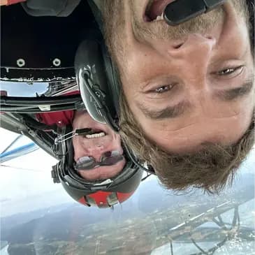 Baptême de voltige en avion à Cuers dans le Var - vue 2