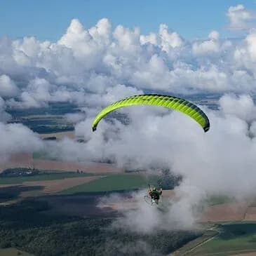 Baptême en ULM paramoteur près de Paris Baptême en ULM paramoteur près de Paris